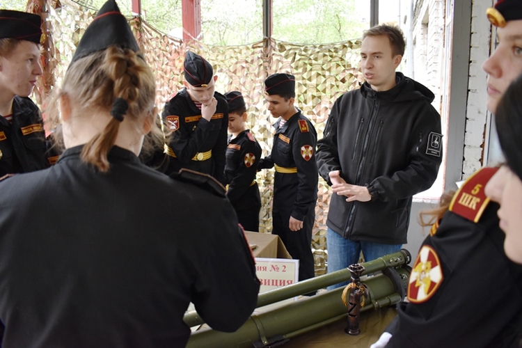 В Нижнем Новгороде при поддержке Росгвардии прошел первый межрегиональный фестиваль кадетских классов и клубов «Гвардейская смена» (фото,видео)