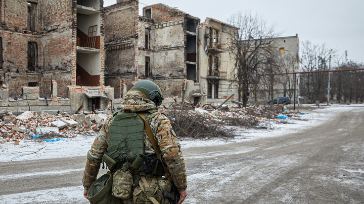 Бунт в тылу небратьев, ВСУ вырываются из авдеевской ловушки. Осталась загадка смерти Навального*