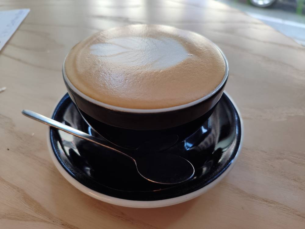 Работу кофейни у железнодорожного вокзала в Перми приостановили из-за санитарных нарушений