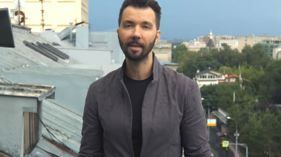 Денис Клявер откровенно рассказал о семье, детях и влиянии отца на свою жизнь