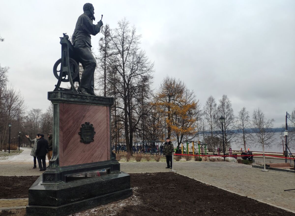 памятник олонецким полкам в петрозаводске