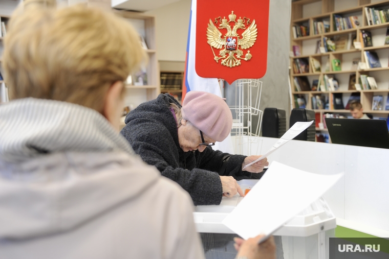 Новый день, выборы. Челябинск, выборы, избирательный участок, голосование