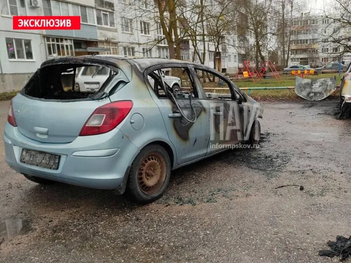 Пожарные ликвидировали возгорание автомобилей (ФОТО)