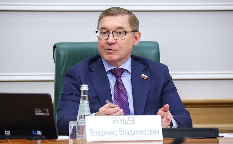 Владимир Якушев