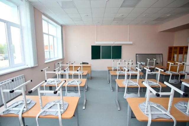 ​Деньги на шторы: в Роскачестве предупредили о недопустимости поборов в школах