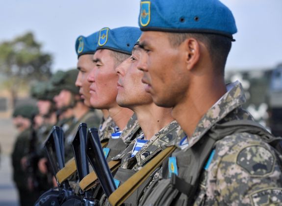 Военнослужащие армии Казахстана