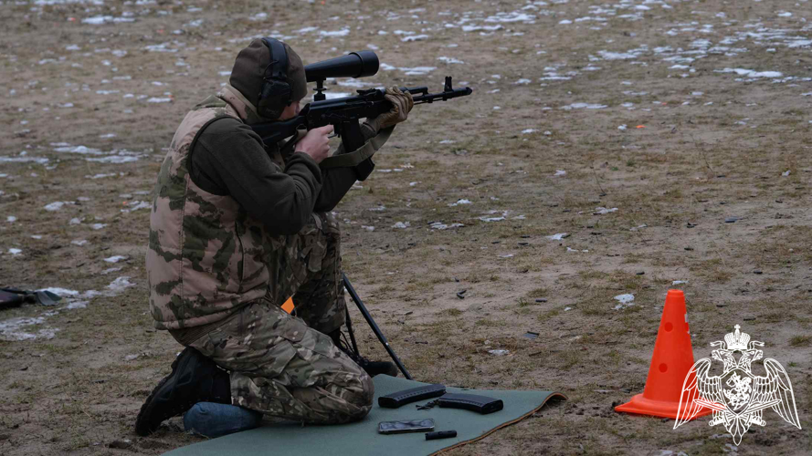 Росгвардейцы стали призерами в личном зачете по стрельбе из автомата Калашникова среди силовых ведомств в Тамбовской области