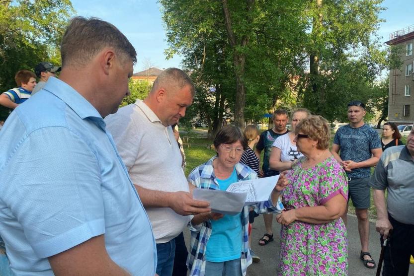 Начальник ужх города уфы. С днем жкх. Ужх. Орджоникидзевский ужх г уфа. Ожх.
