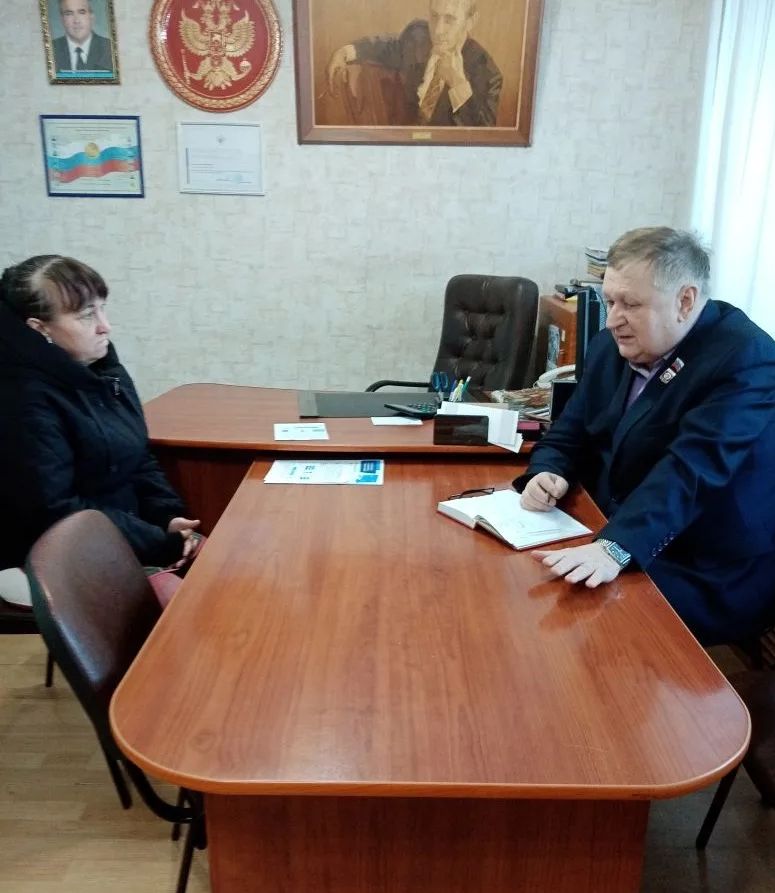 Служба по контракту