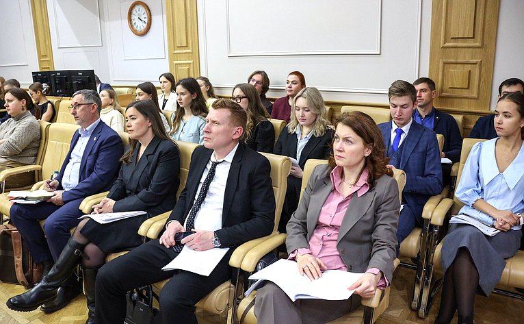 Парламентские слушания Комитета СФ по федеративному устройству, региональной политике, местному самоуправлению и делам Севера «Инновации и современные технологии в строительстве и жилищно-коммунальном хозяйстве»