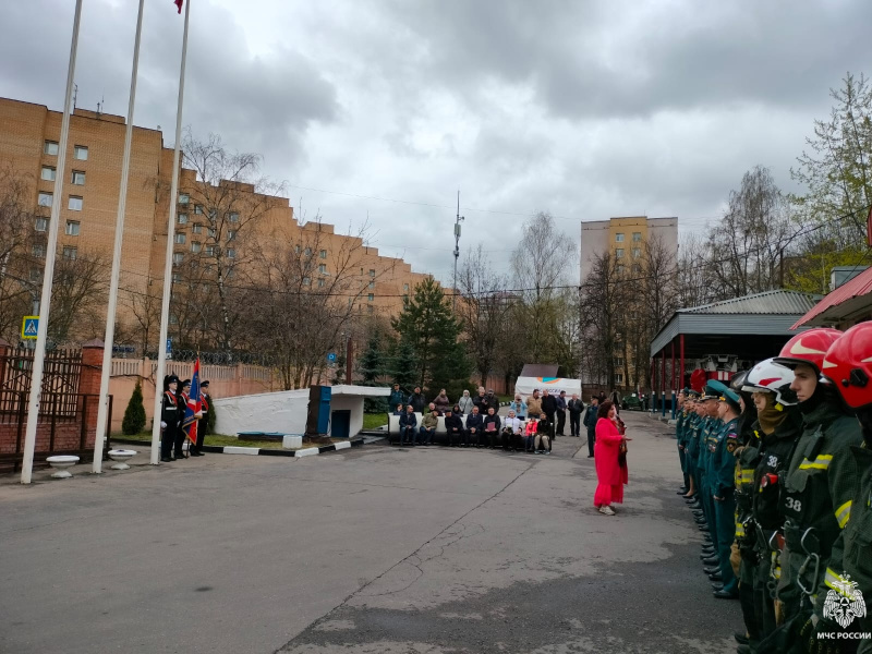 Праздник пожарного братства: ветераны и кадеты отметили профессиональный праздник на юго-западе Москвы
