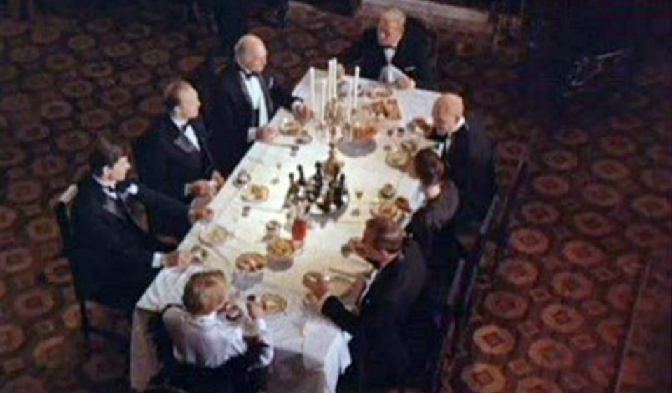 кадр из фильма «10 негритят» (1987)