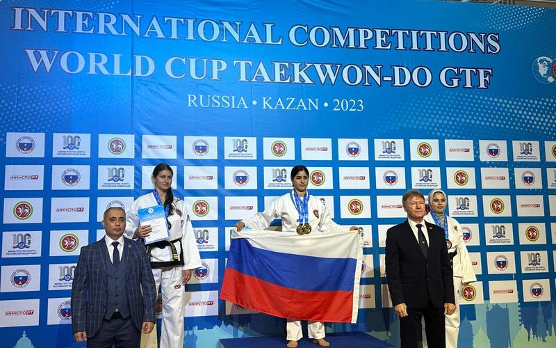 8 золотых медалей завоевала Радмила Григорьева на международных соревнованиях по тхэквондо