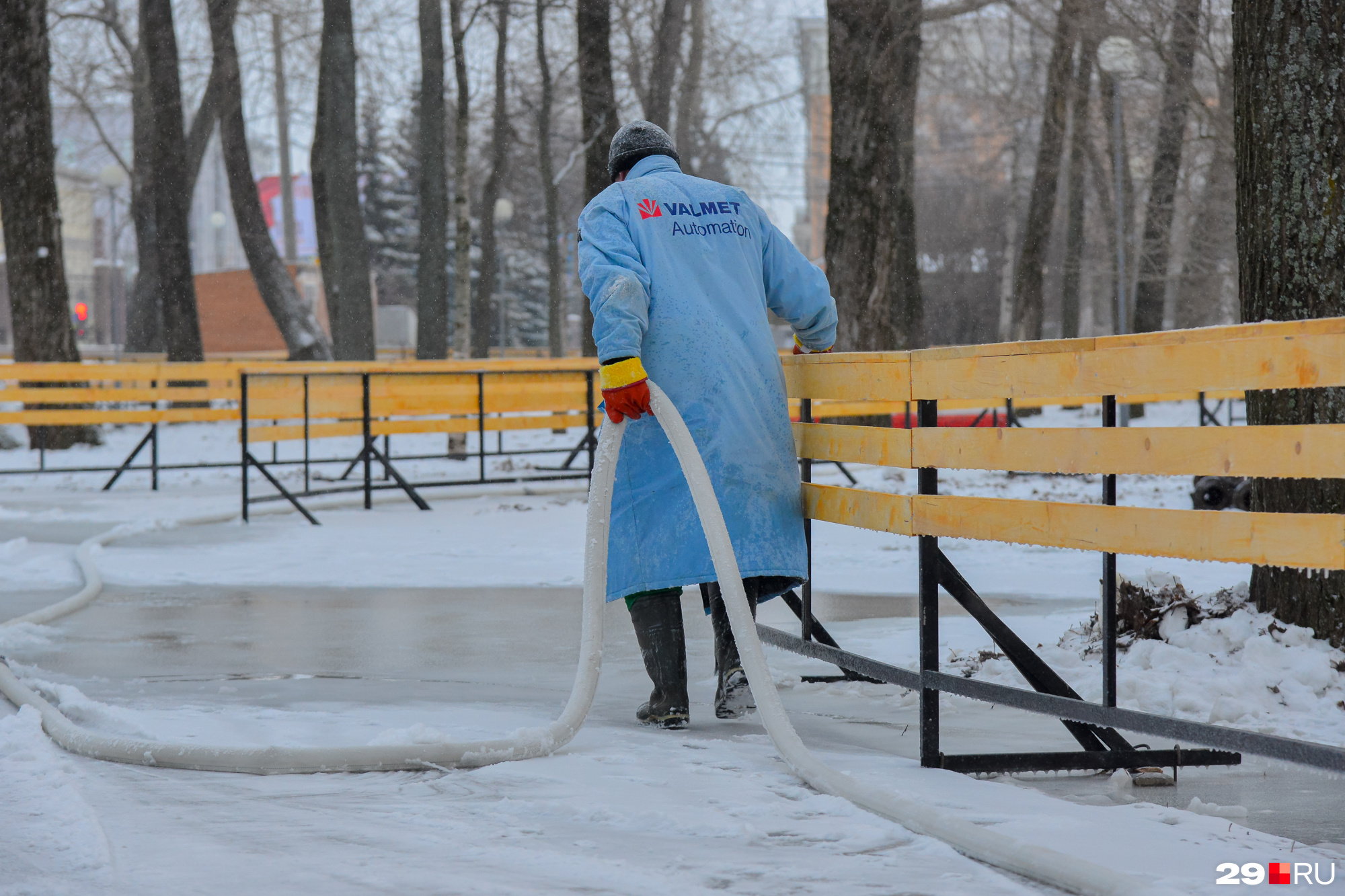 Каток в петровском парке архангельск