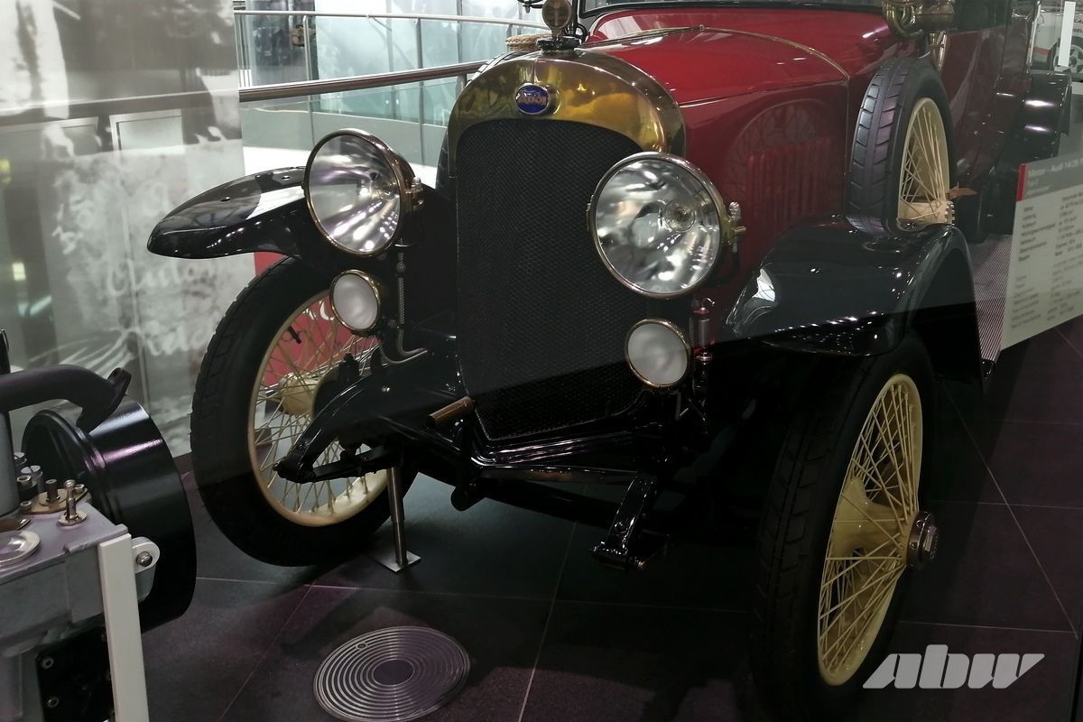 Дом «четырех колец». Экскурсия по музею Audi в Ингольштадте: часть первая