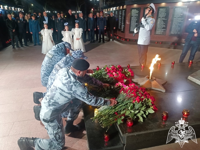 Руководитель дагестанского управления Росгвардии принял участие в памятном мероприятии