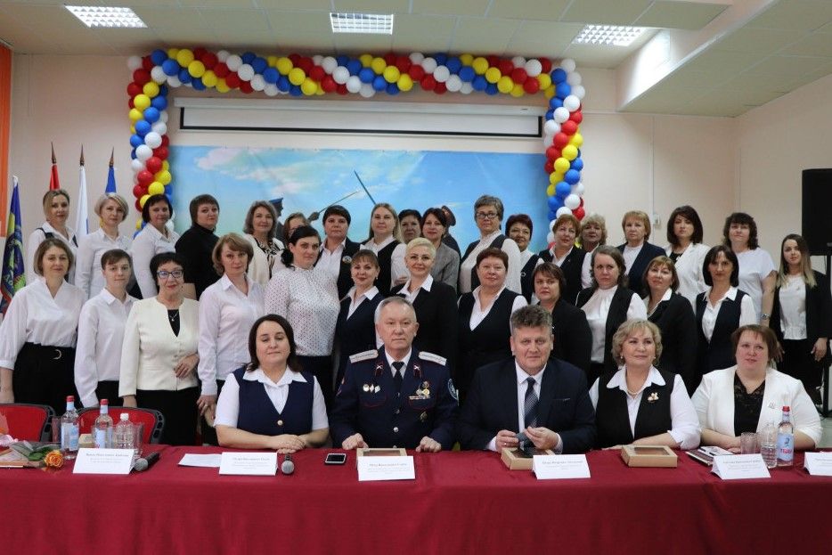 В Песчанокопском районе прошел семинар по вопросам развития непрерывного казачьего образования