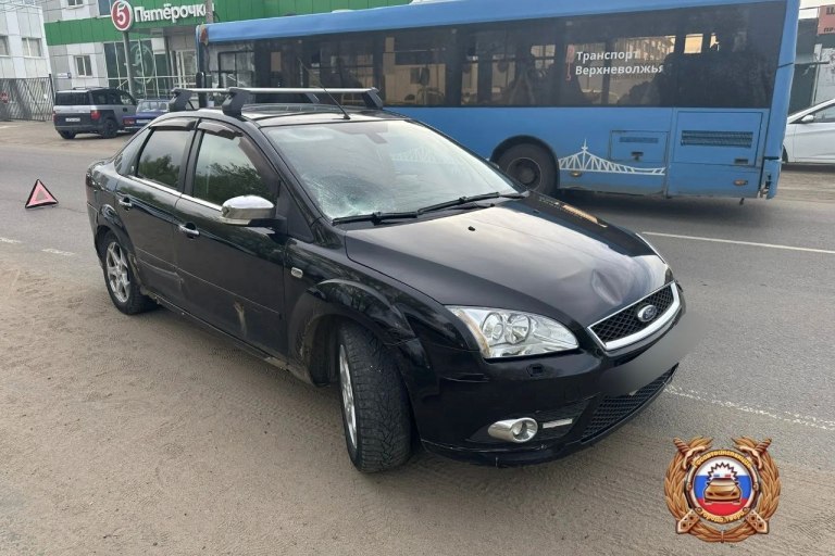 В Твери 15-летний подросток попал под колеса Ford