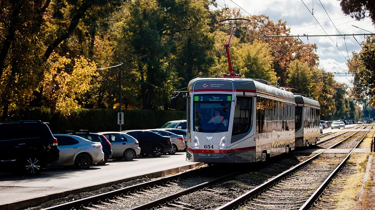 В Краснодаре вечером 25 октября и утром 26 октября изменится график движения трамваев
