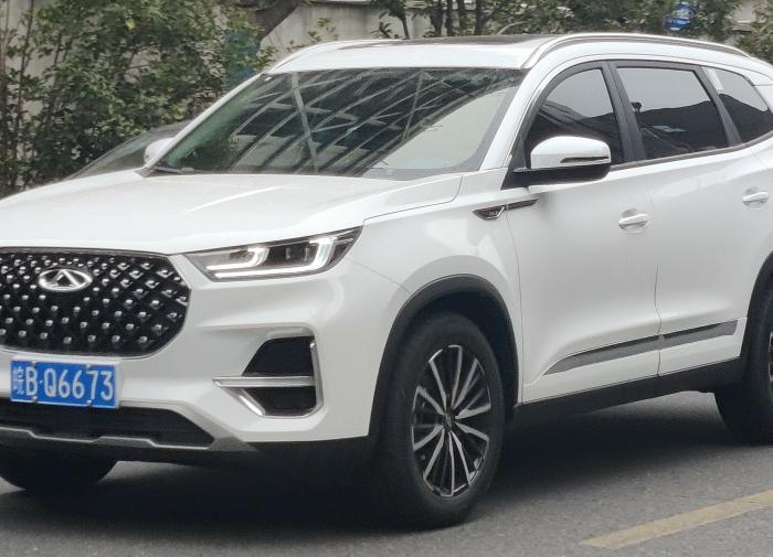 Chery Tiggo 8 в новой интерпретации: стоит ли переплачивать