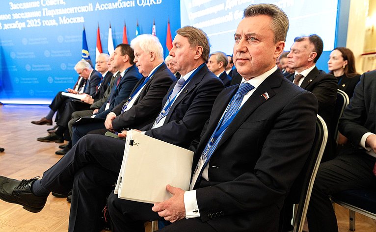 Участие делегации Совета Федерации во главе с заместителем Председателя Совета Федерации Юрием Воробьевым в совместном заседании Совета и восемнадцатом пленарном заседании ПА ОДКБ
