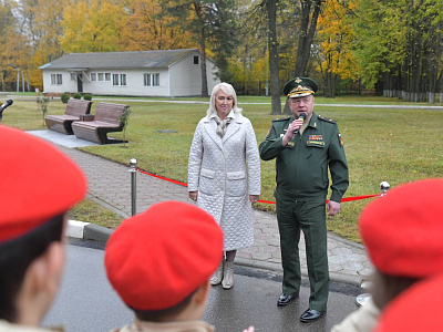 В Подмосковье открыли «Парк Семьи» в честь военнослужащих – участников СВО, фото 2