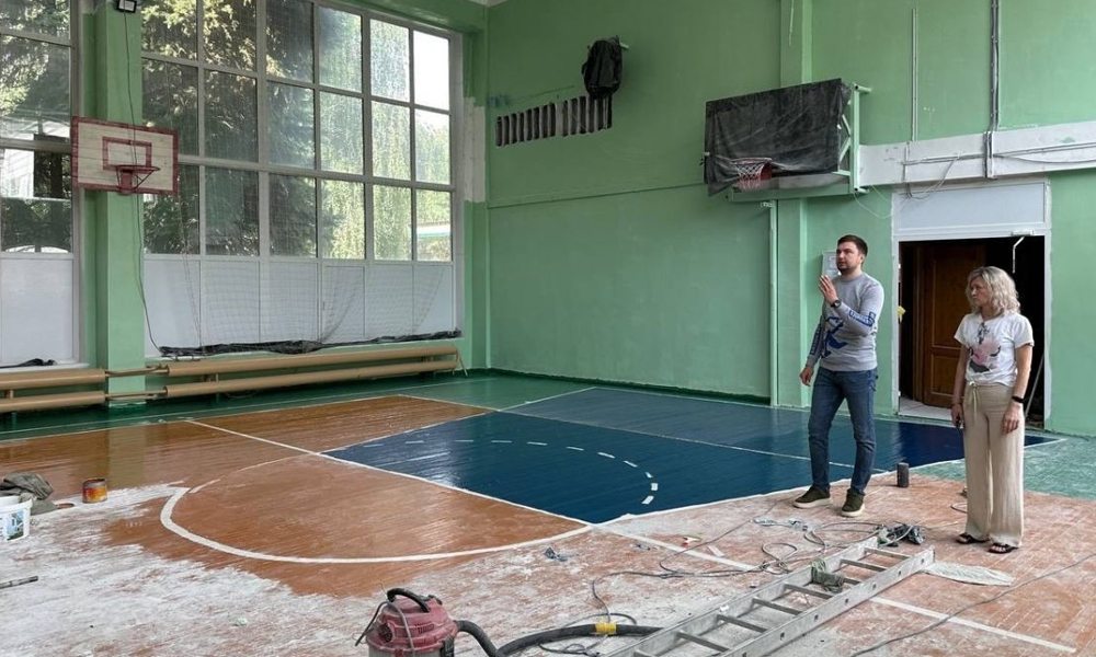 Депутаты проверили ход ремонта социальных объектов в Омске