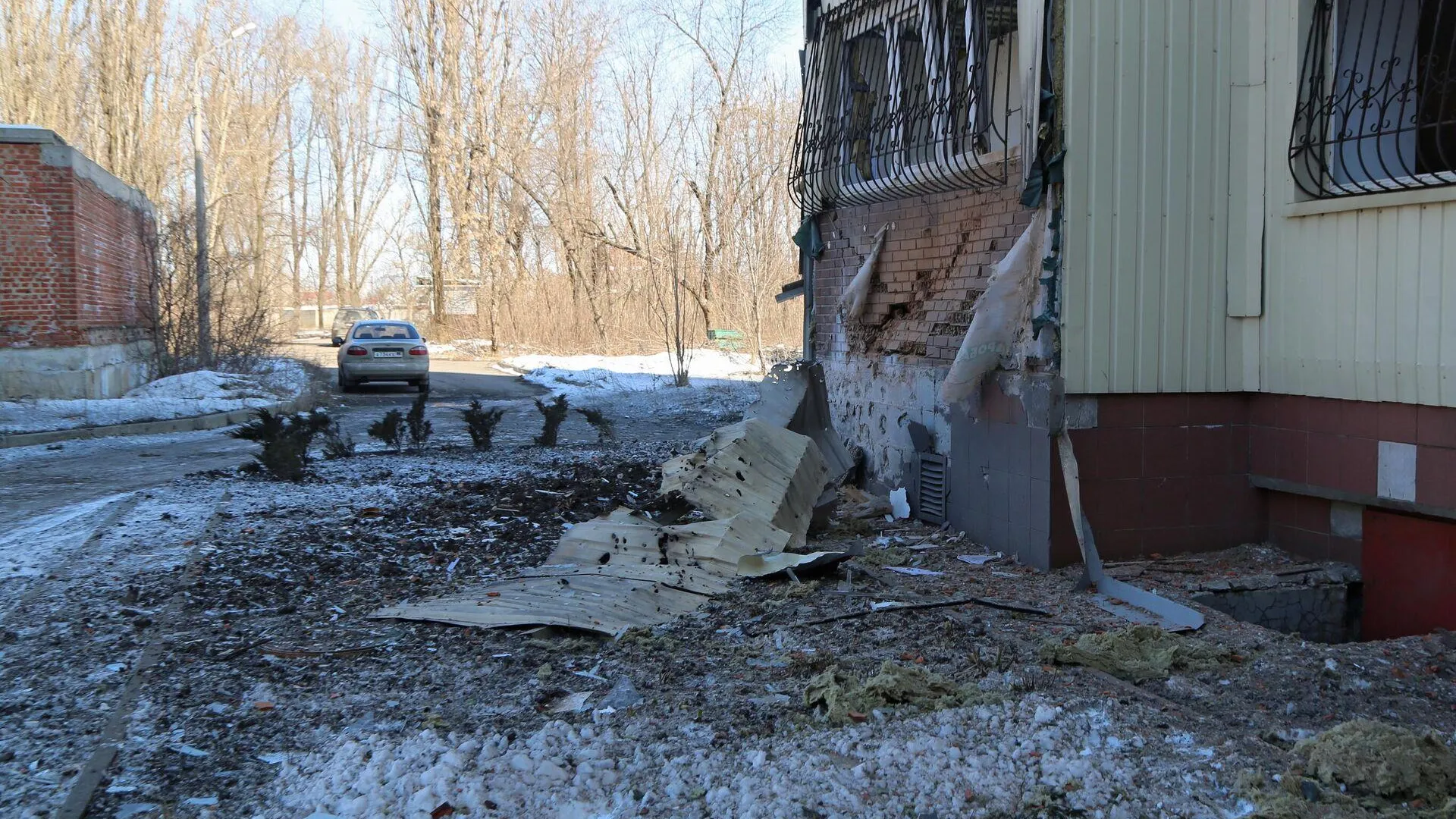 сейчас идет обстрел донецка