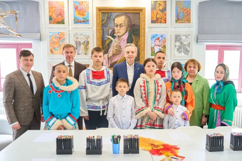 В Доме сказки Ершова прочитали «Конька-Горбунка» на хантыйском языке