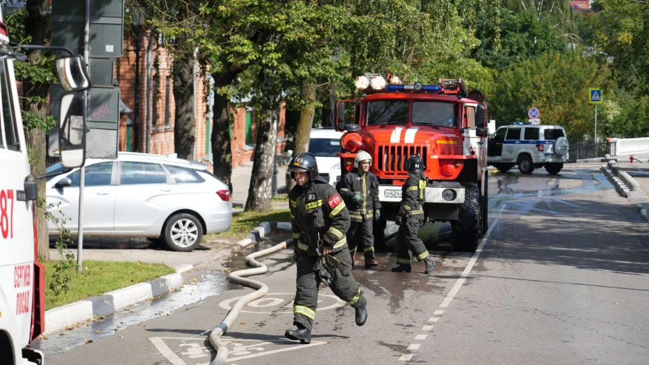 Пожар в посаде сегодня. Пожар. Пожар Сергиев Посад сегодня. Пожар в Сергиевом Посаде сейчас.