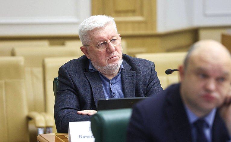 Парламентские слушания, посвященные вопросам реализации Федерального закона «О рыболовстве и сохранении водных биологических ресурсов» в части перезаключения договоров пользования рыболовными участками