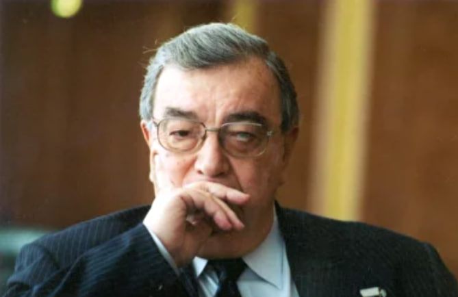 25 лет назад председателем правительства России стал Евгений Примаков