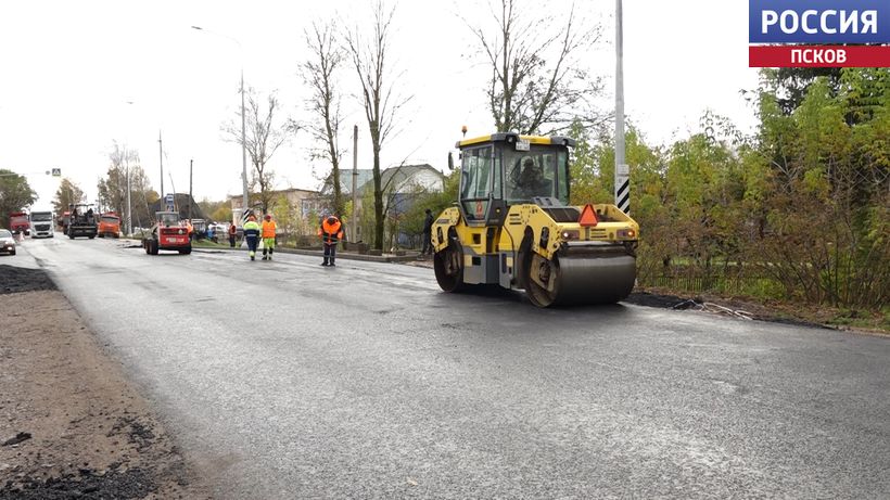 Дорожная спецтехника. Техническое обслуживание jcb 3cx. Техническое обслуживание экскаватора. То дорожных машин. Комбинированная дорожная машина кдм 76-15.