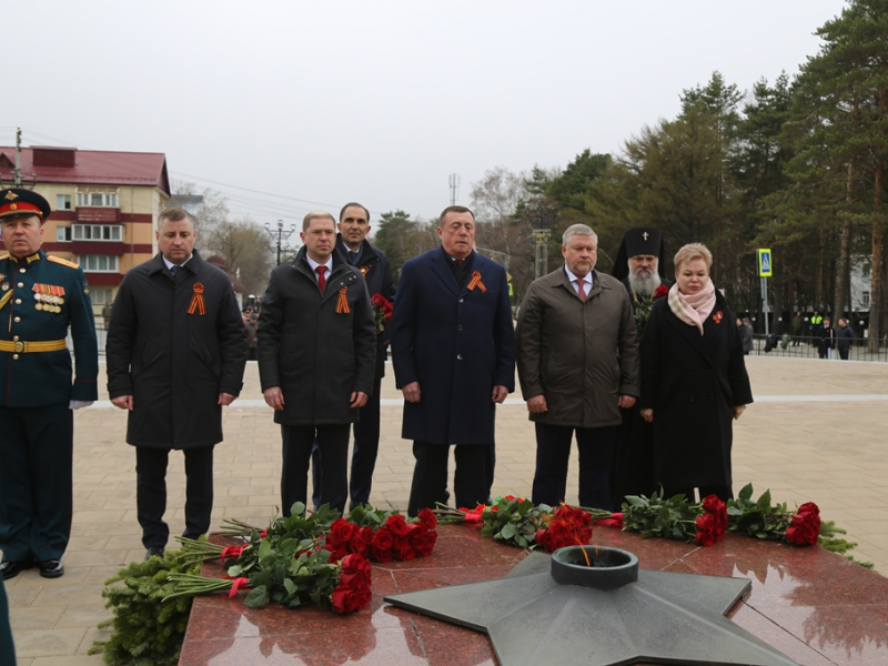возложение