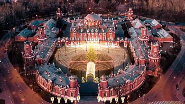 Елки, шоу, мастер-классы: куда сходить с детьми на новогодних праздниках