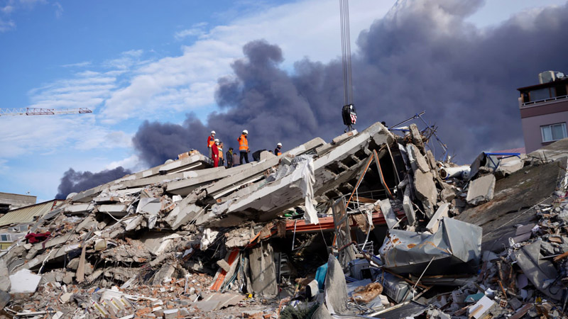 Власти Турции будут стараться восстановить пострадавшие от землетрясения районы за год