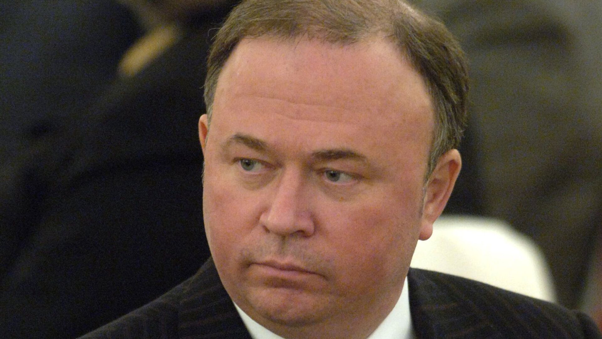 Журналист Караулов сообщил об обыске из-за заявления о клевете ...