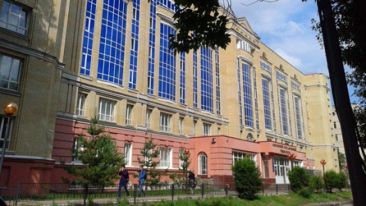 Губернатор анонсировал саратовским студентам новые выплаты в 200 тысяч рублей