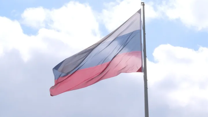 Русские и белорусские самбисты возвращаются в международный спорт с флагом и гимном