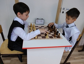 На расширенном заседании обсудили антинаркотическую политику в округе