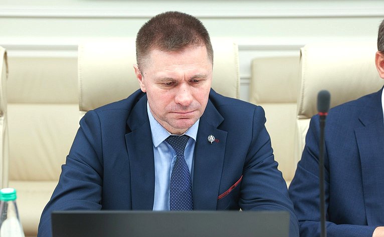 Расширенное заседание Комитета Совета Федерации по Регламенту и организации парламентской деятельности