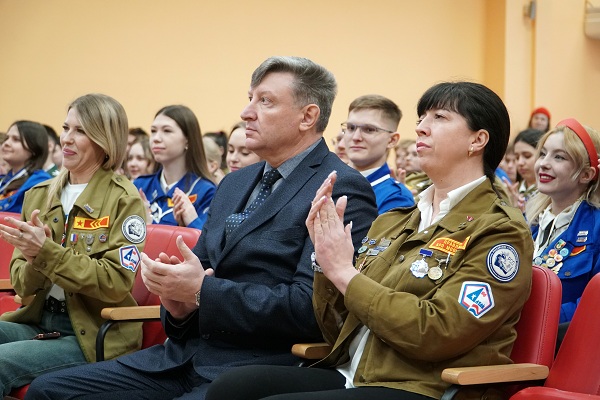 Начальник УФСИН России по Алтайскому краю и руководитель Управления молодежной политики и реализации программ общественного развития региона подписали соглашение о сотрудничестве.