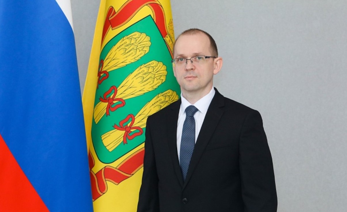 Поздравление Министра экономического развития и промышленности Пензенской области Романа Трялина с Международным днем таможенника!