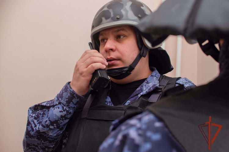 Росгвардейцы задержали кузбассовца, напавшего с ножом на приятеля