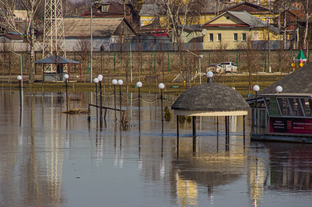 В Таиланде женщина смогла вытолкнуть из воды внука, но сама не справилась с течением