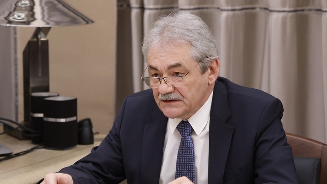 Встреча Михаила Мишустина с генеральным директором Российского научного фонда Владимиром Беспаловым