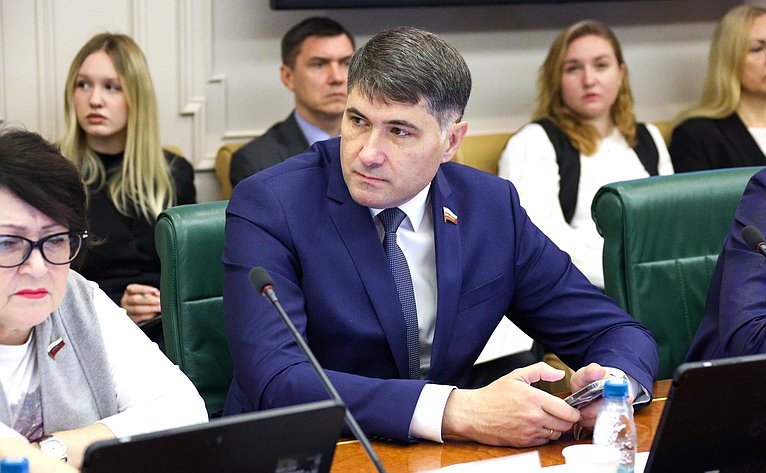 Владимир Пушкарев