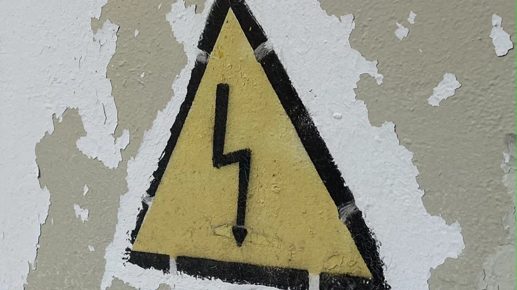Жителей Брянского района предупредили об отключениях света