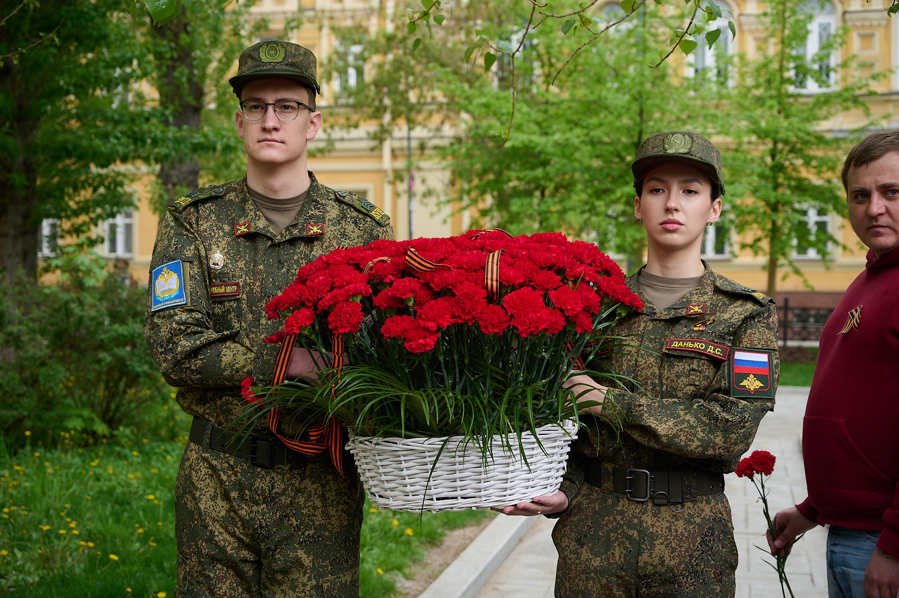 Связь поколений: в МГЛУ прошел торжественный митинг к 81-й годовщине Великой Победы
