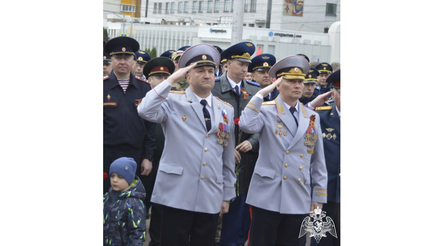 В Липецке росгвардейцы приняли участие в торжественном мероприятии, посвященном 79-й годовщине Победы в Великой Отечественной войне